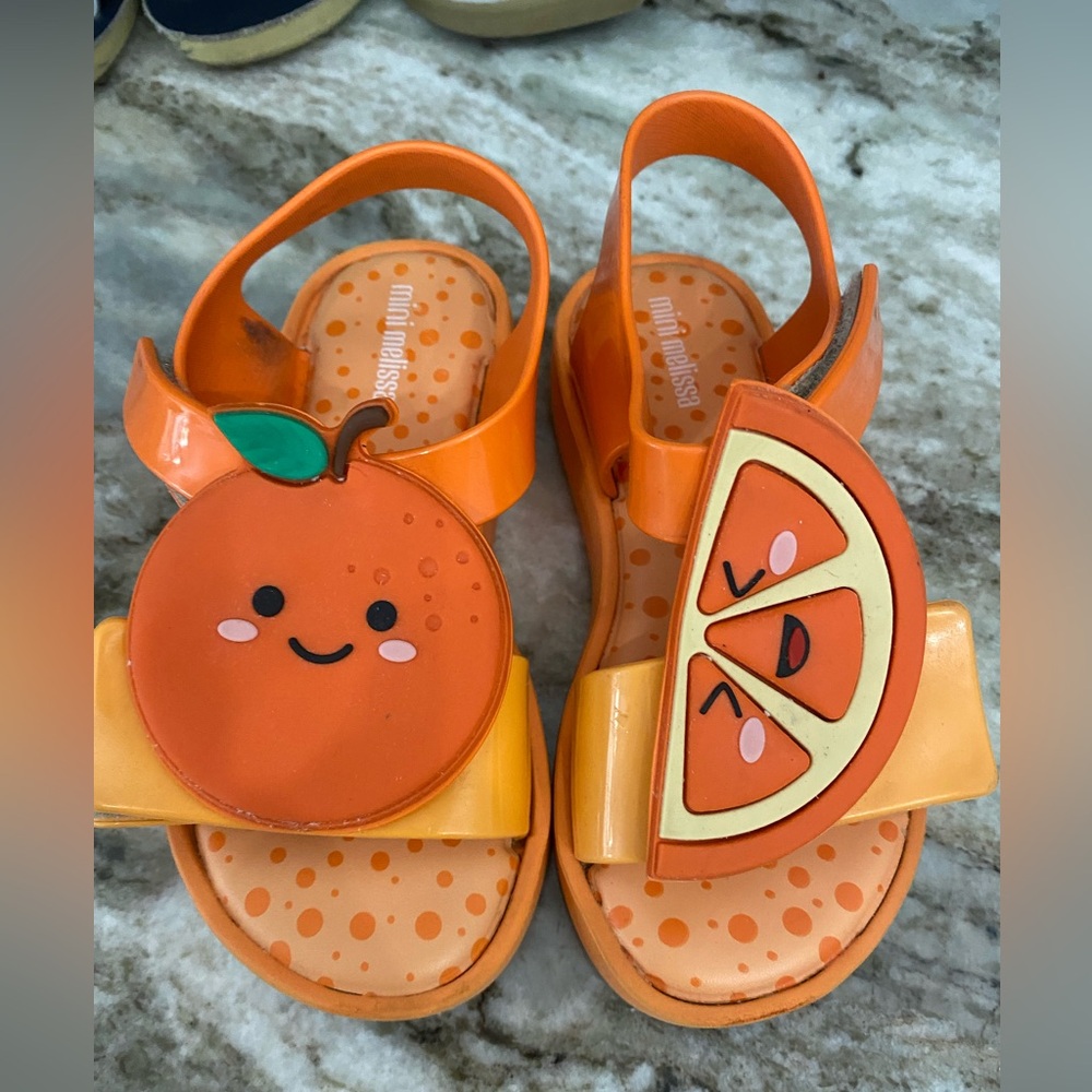 Mini Melissa